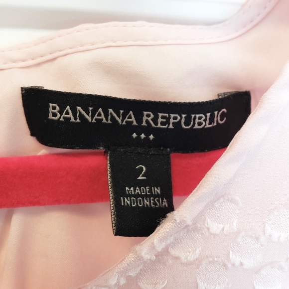 Banana Republic Pink Flutter Sleeve Ruffe Blouse - Picture 3 of 4